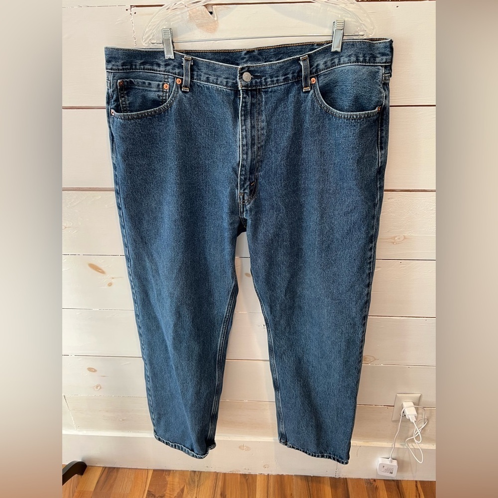 Men’s Levi’s 505 size 44X32 Classic Blue Denim Jeans, big and tall, GUC